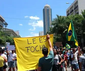 ato pró-Lula